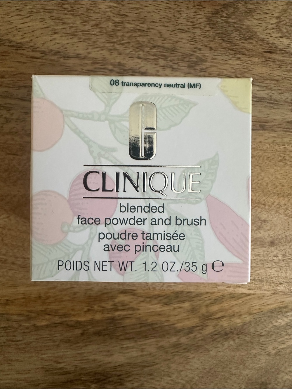 *Broken Seal* Clinique Blended Face Powder & Brush - 08 Transparency Neutral MF